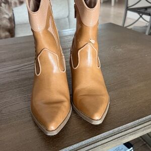Women’s Tan Western Ankle Boots